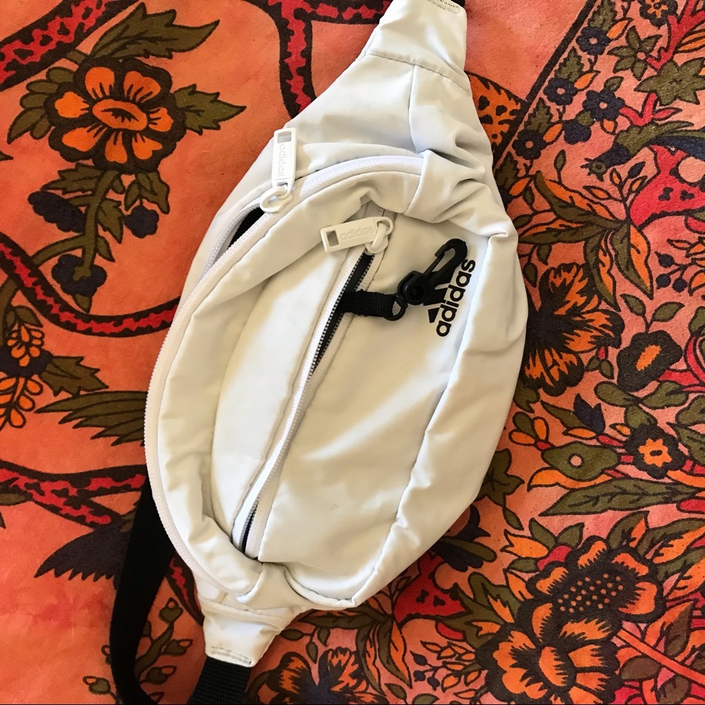 adidas fanny pack